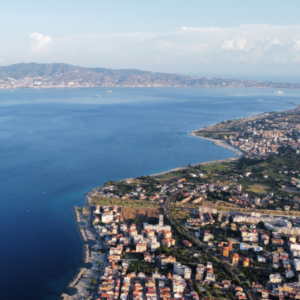 Contributo a fondo perduto Stretto di Messina 2023 per le imprese di autotrasporto